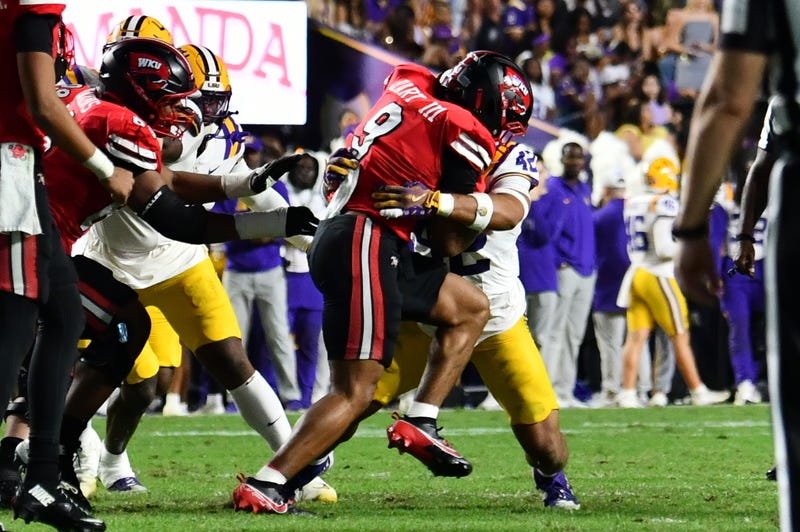 LSU Beats WKU 13-10