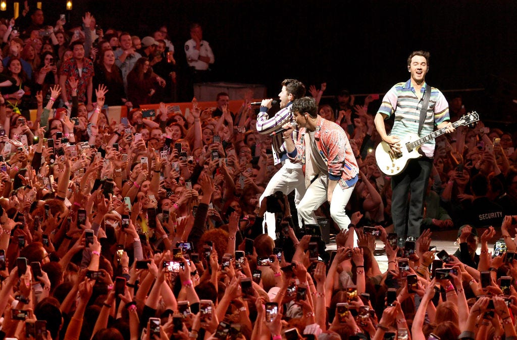 Jonas Brothers Tease 2019 Tour Filled With Their Old Songs