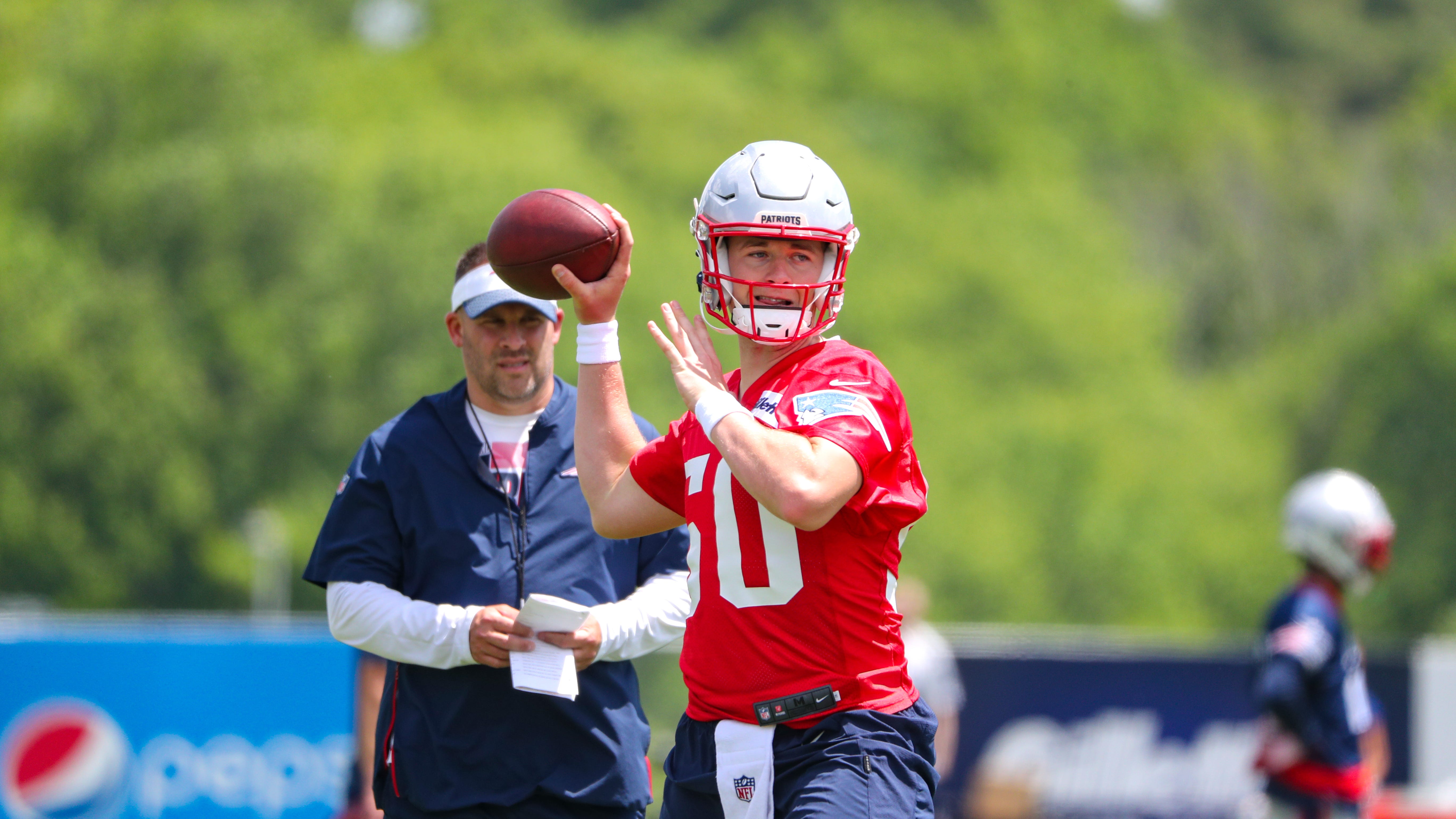 When should Mac Jones be considered for his first NFL start?