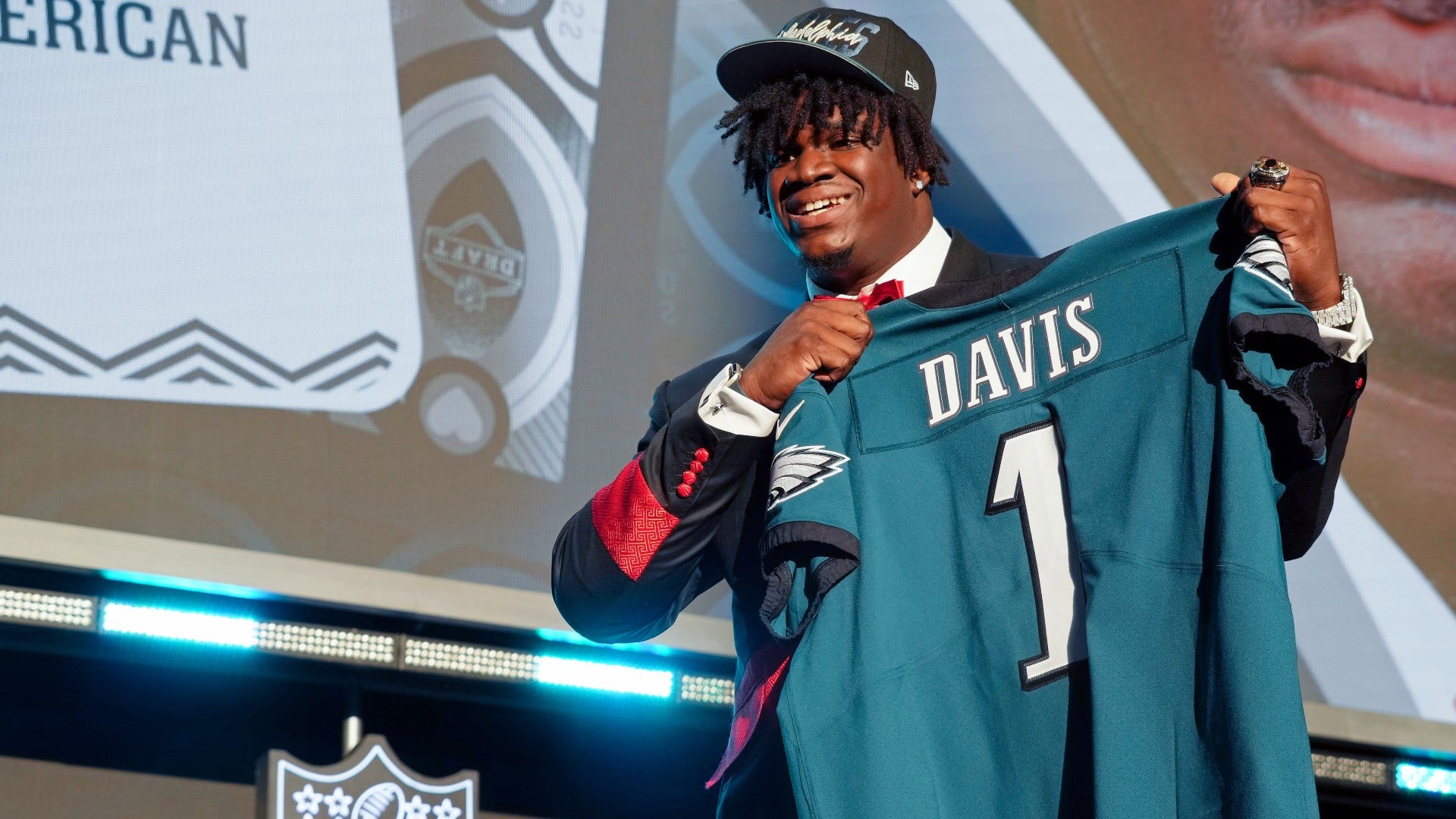 Jordan Davis must be impact player on 3rd down to be special