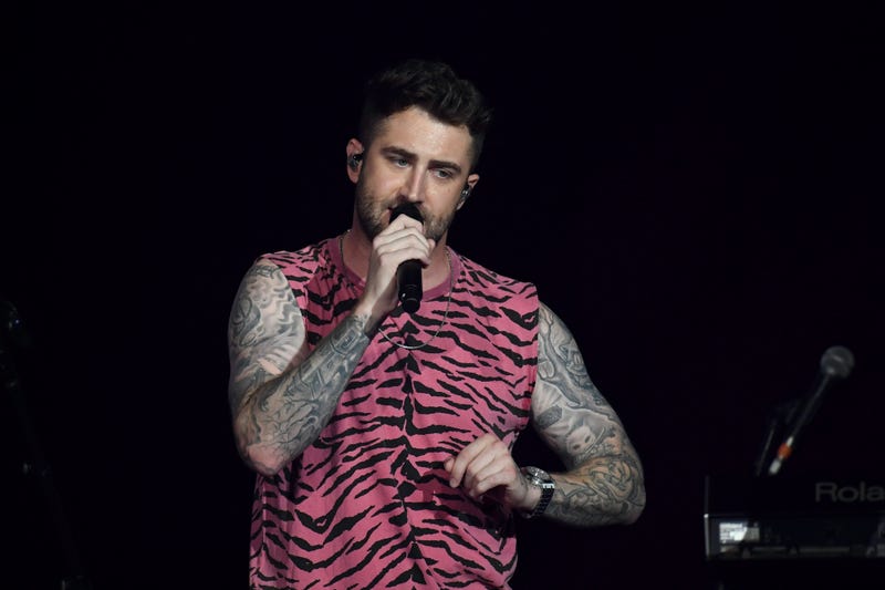 Jordan McGraw on tour with the Jonas Brothers.