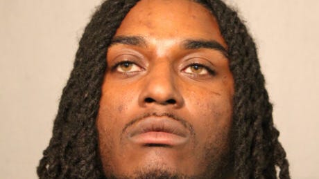 Man charged with shooting Chicago police officer in the face after kidnapping woman