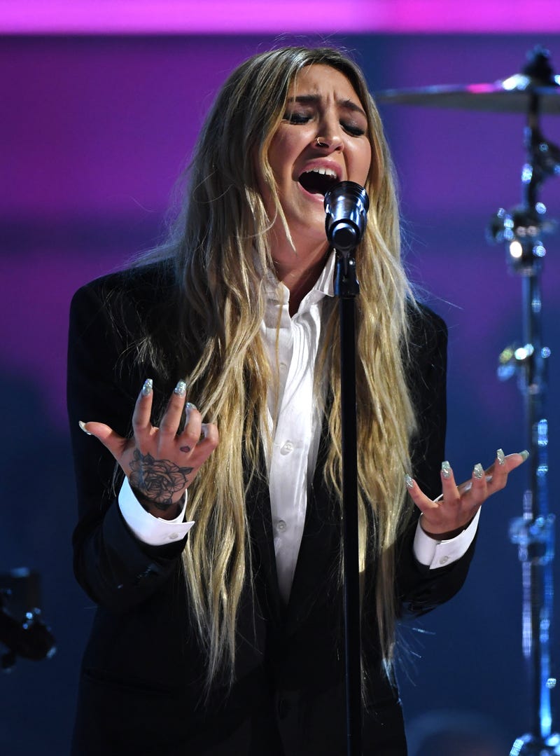 Julia Michaels