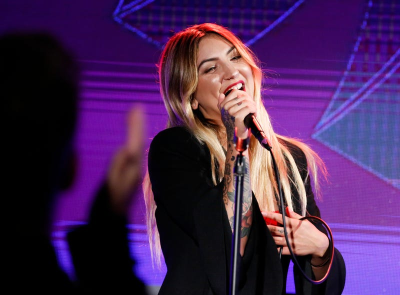 Julia Michaels