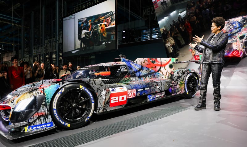 Julie Mehretu and her BMW Art Car #20 at the world premiere at the Centre Pompidou