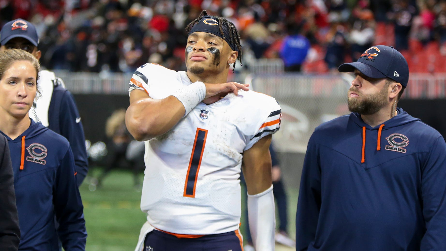 Haugh: Bad play-calling on Bears' final drive deprives Justin Fields of the chance to play hometown hero