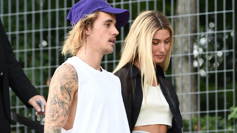 Justin Bieber Gives Homeless Man $500 Bill, Stops to Hug Nervous Young Fan