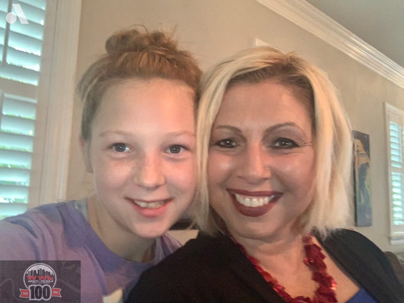 Lizzie & Kelly Shulz