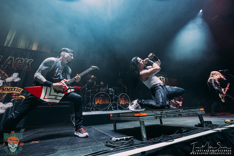 Flat Black - Accesso ShoWare Center - Kent, WA 10.13.24