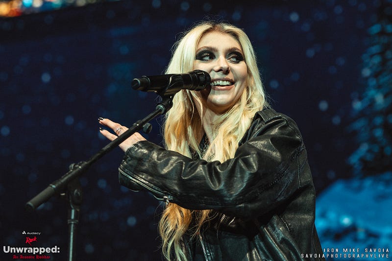 Mike & Stephanie Savoia