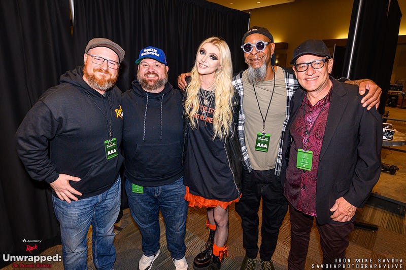 Mike & Stephanie Savoia