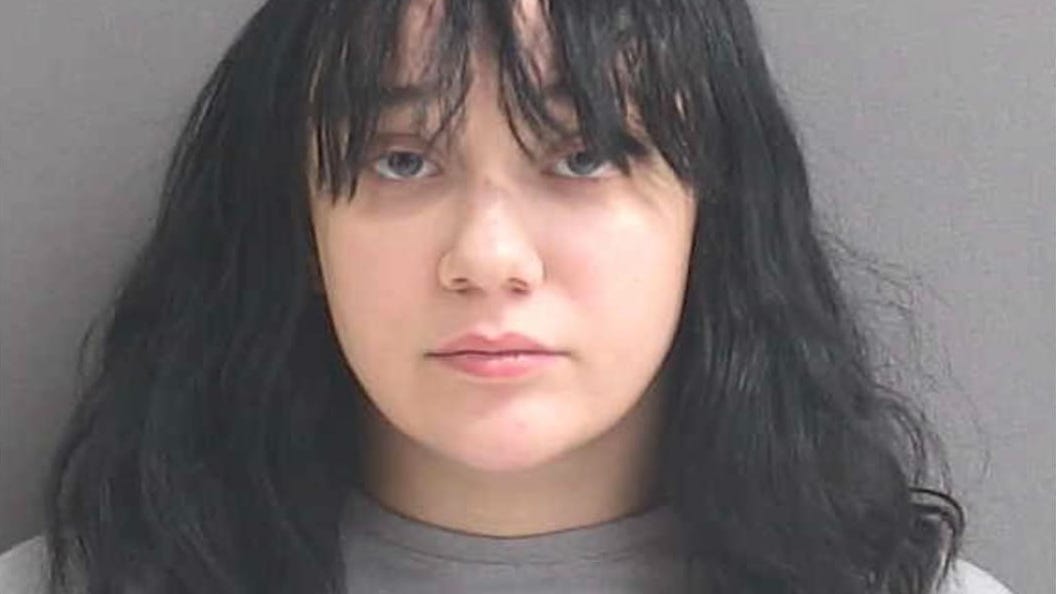 Florida teen charged with killing boyfriend after he dies during burglary she allegedly planned