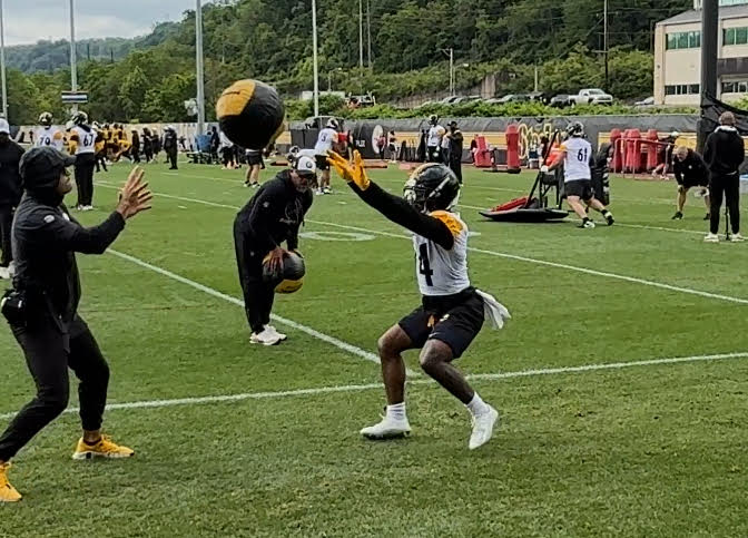 Kenneth Gainwell working during OTA