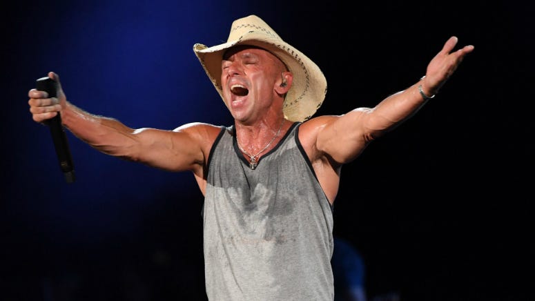 Kenny Chesney Tastes Love on 'Tip of My Tongue'