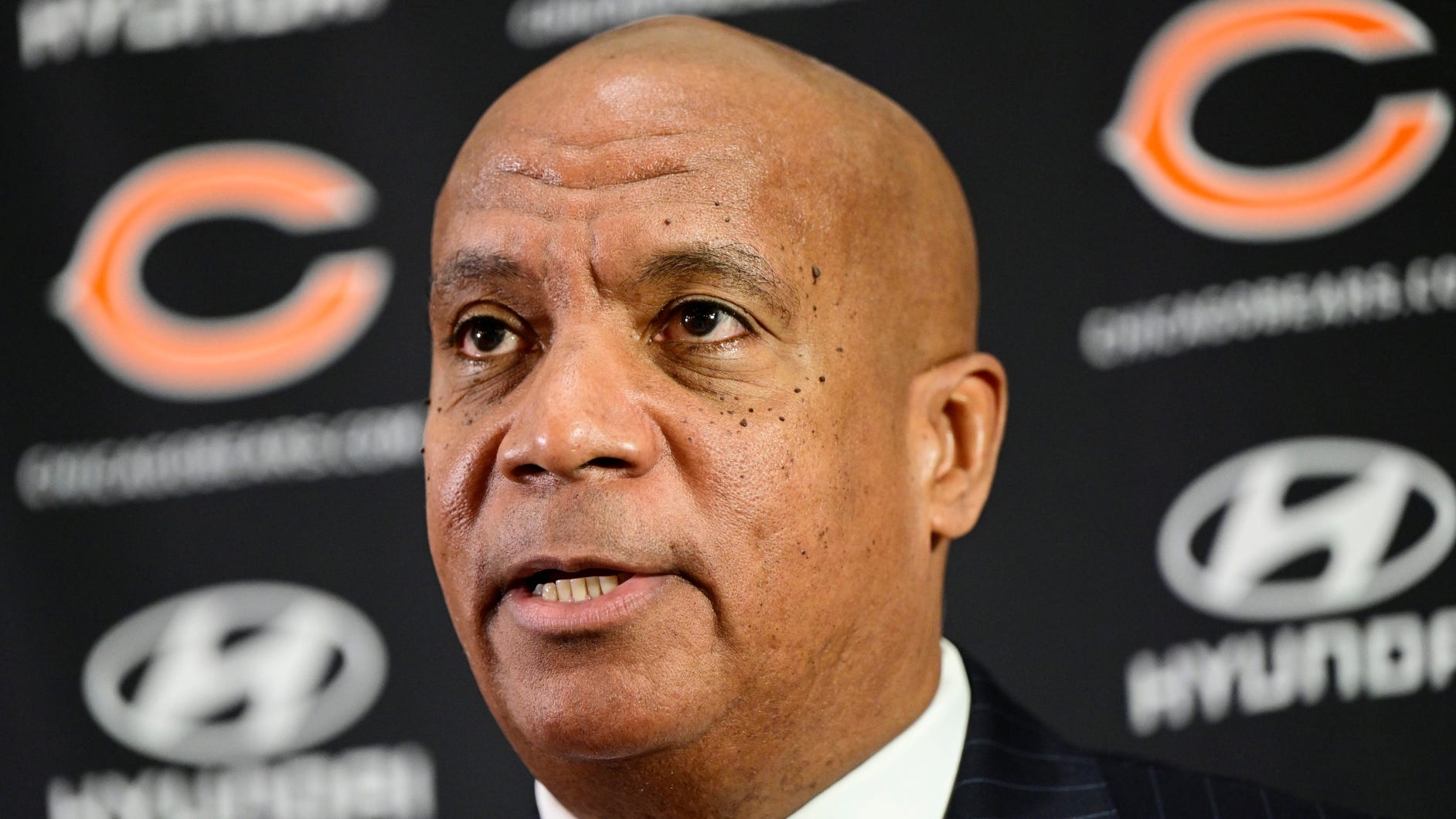 Kevin Warren: Bears plan to choose location for new stadium in 'near future'