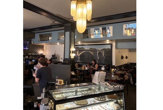 Art deco meets delicious pies - but it's the end of the line for Keys Café in the Foshay Tower after 32 years. 