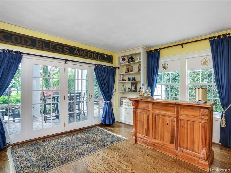 Kid Rock mansion for sale in Detroit