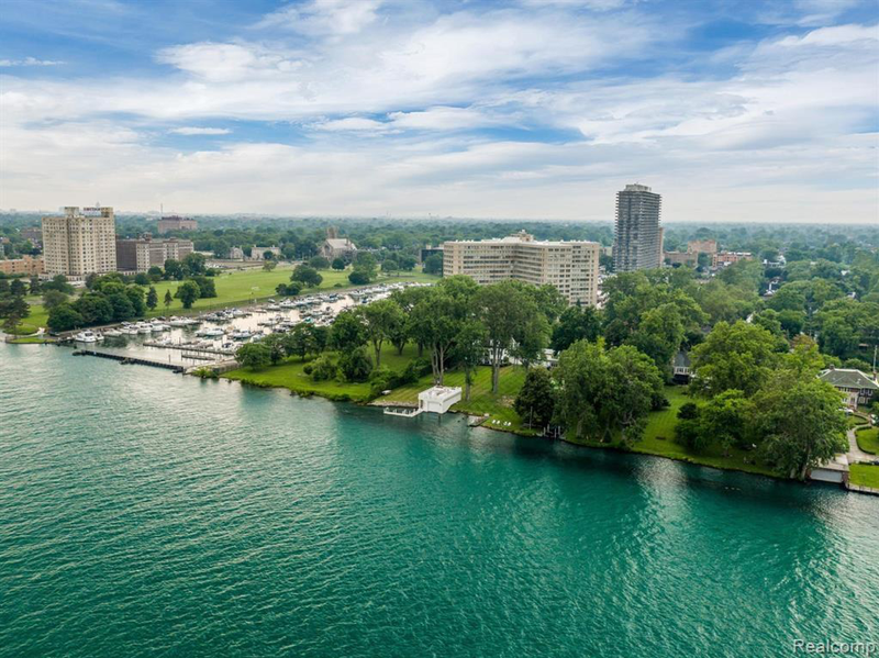 Kid Rock mansion for sale in Detroit