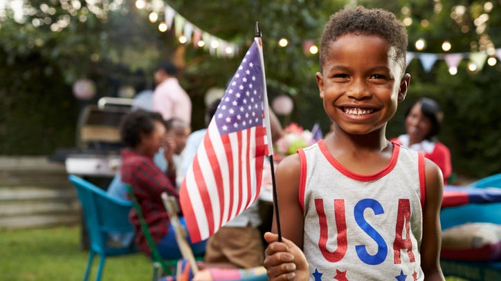 7 Ways to Celebrate Memorial Day With Kids and Family at Home