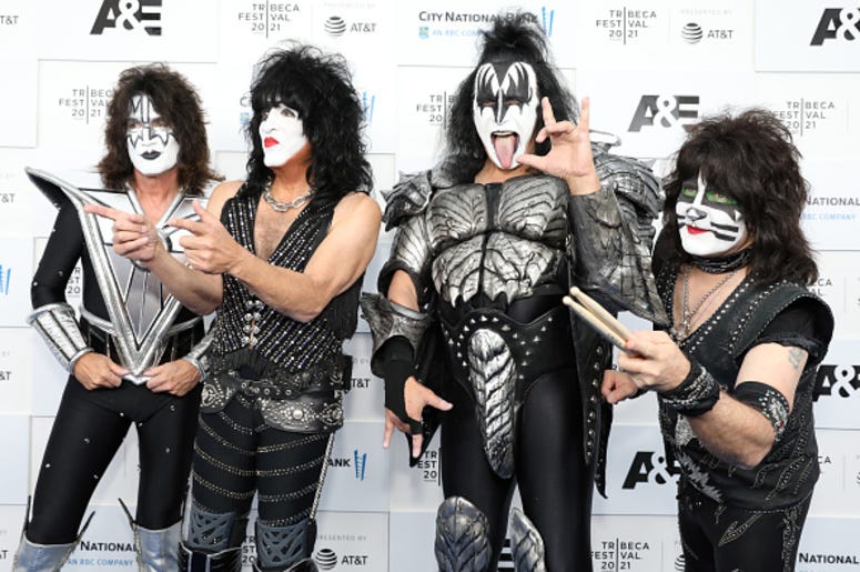 Kiss