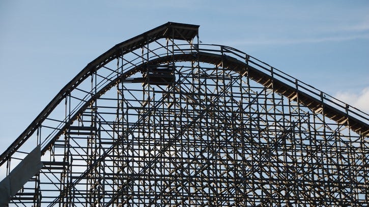 Knott's Berry Farm shuts down after multiple fights