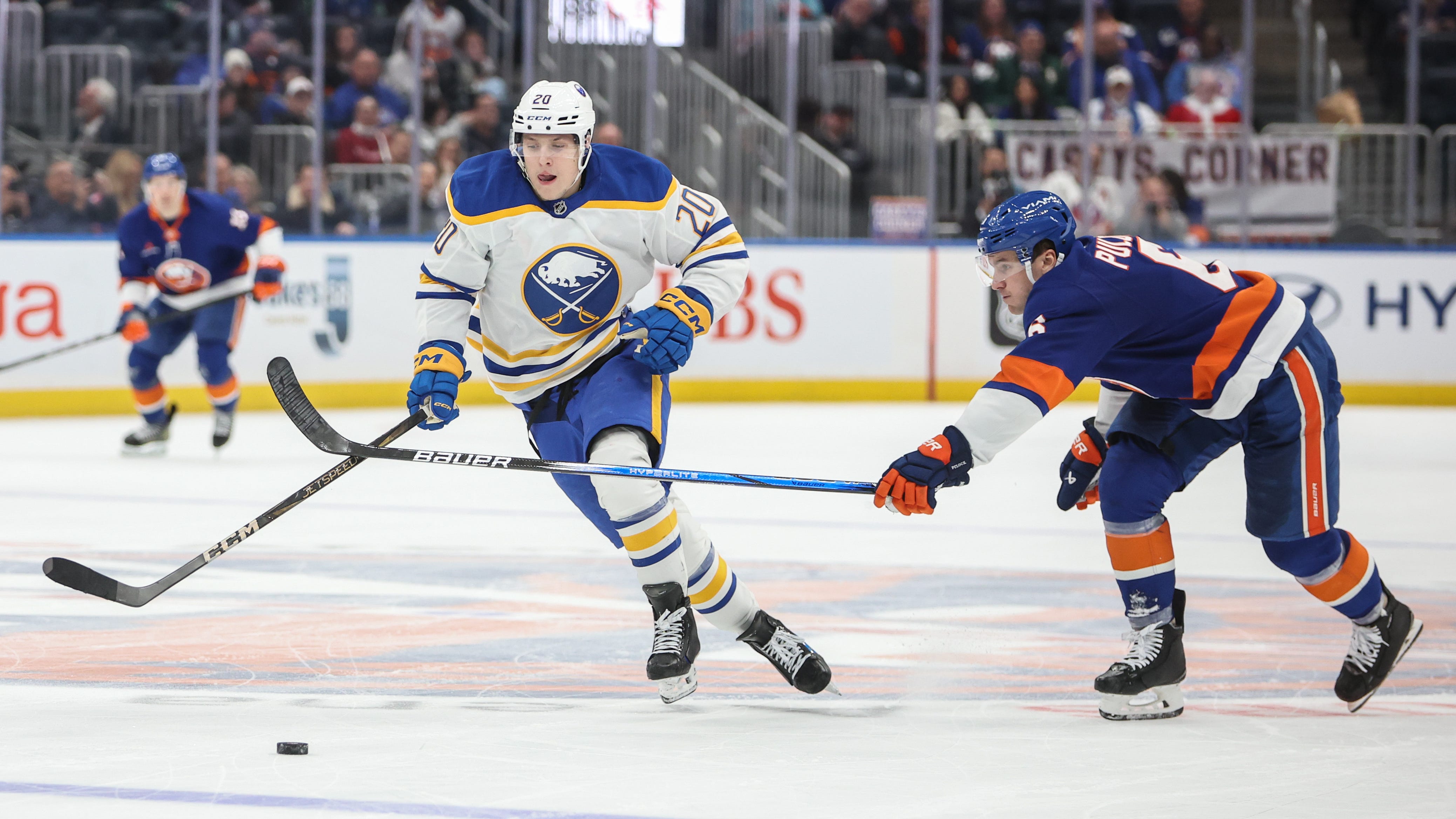 Hamilton: Sabres snap 13-game winless streak with dominant victory on Long Island