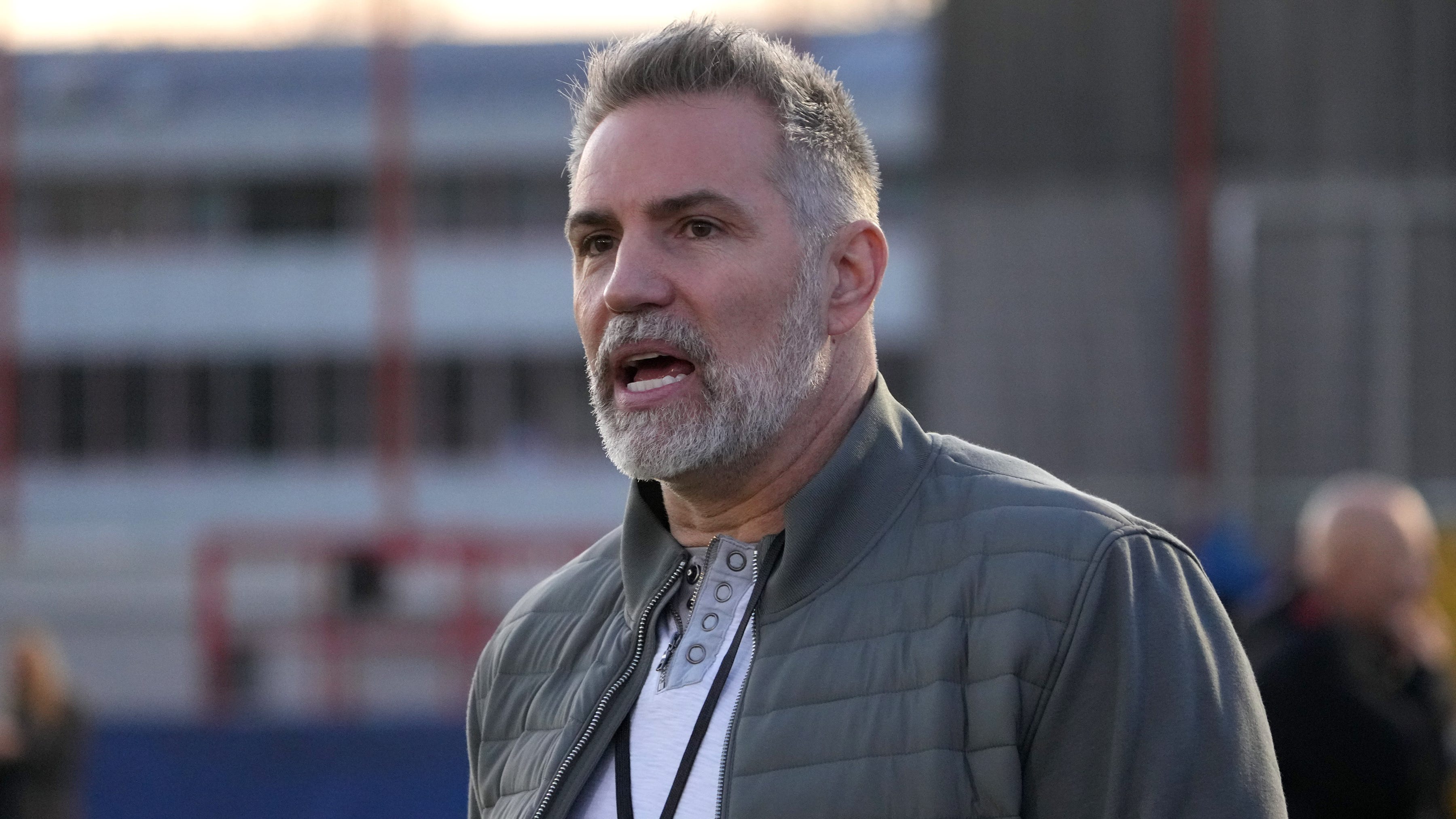 Kurt Warner once again rips the Patriots' offense, says he’d be ‘bored to death’ as QB