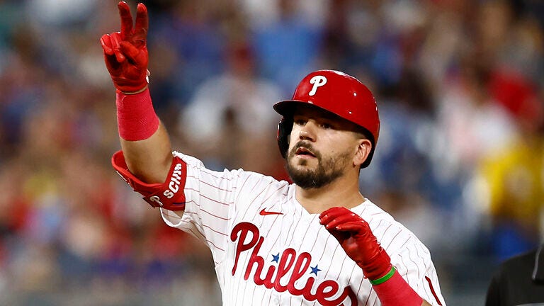 Kyle Schwarber (jokingly) boos David Ross, who had booed him a day earlier