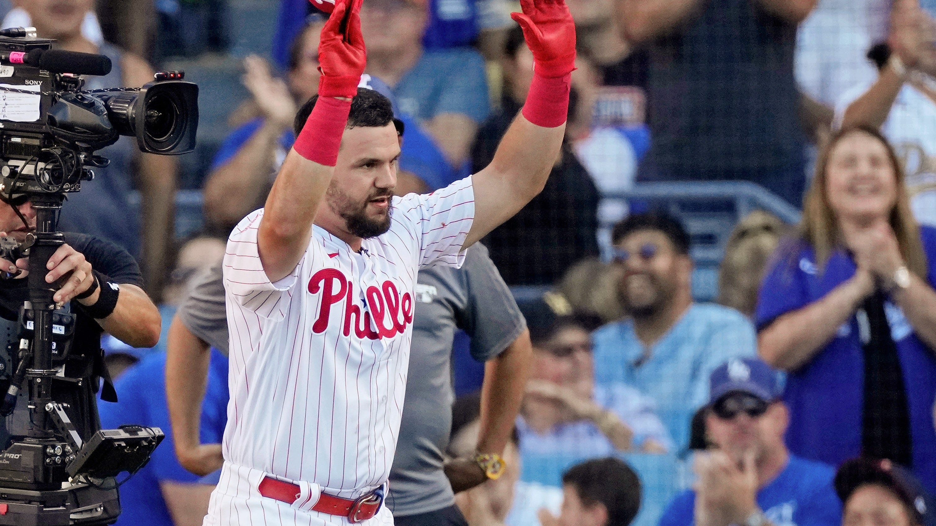 Announcer error or did ESPN miscount Kyle Schwarber's home runs?