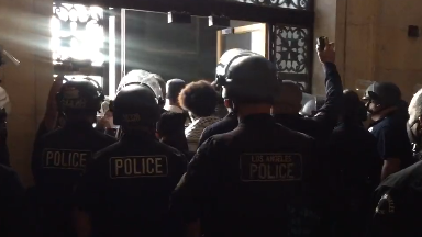 Protesters kept from entering L.A. Council meeting due to capacity claims