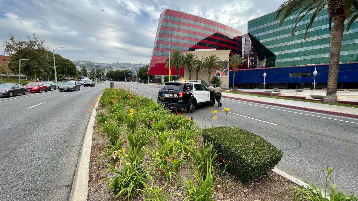 Inmate escapes from L.A. County Sheriff's West Hollywood Station