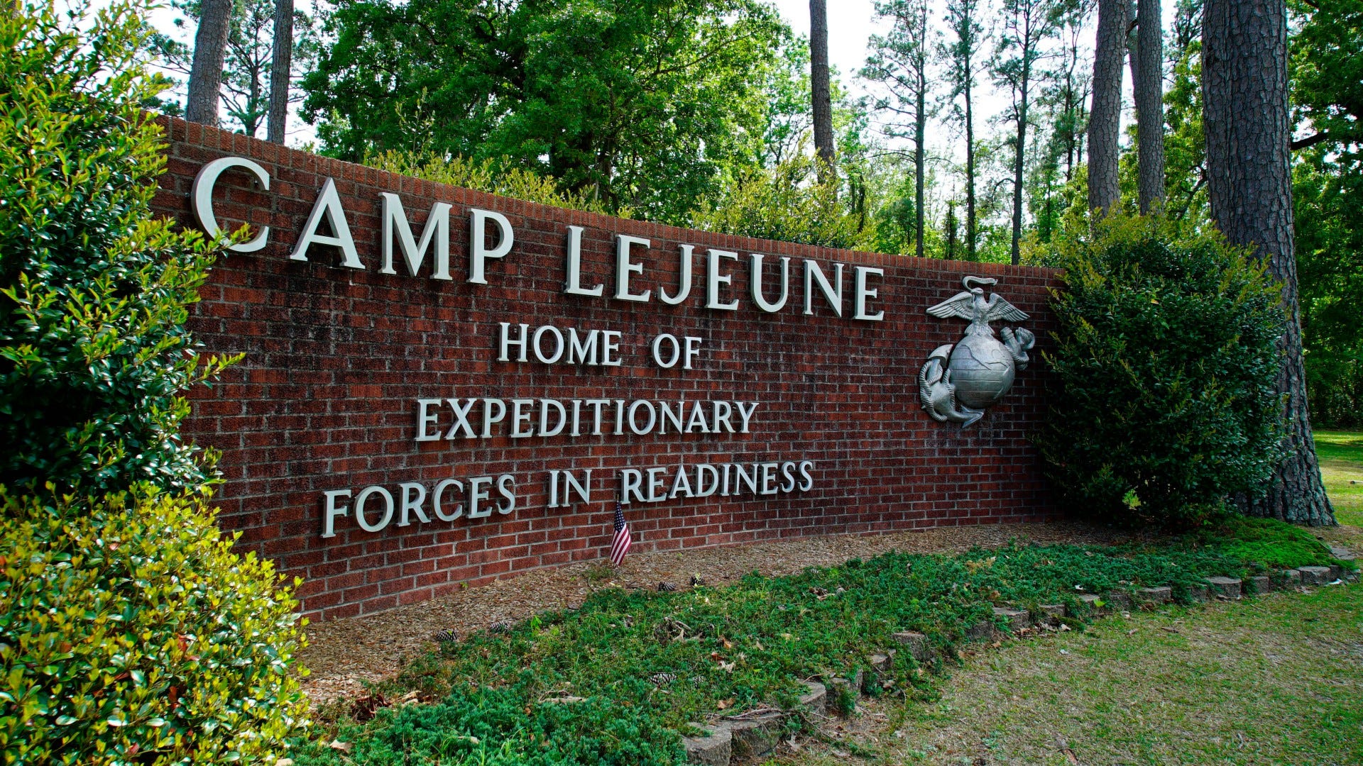 3 found dead in car at North Carolina gas station are identified as Marines stationed nearby