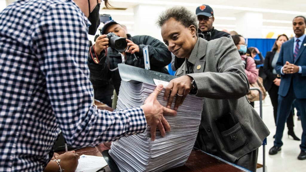 'I take nothing for granted:' Lightfoot files nominating petitions for her reelection bid