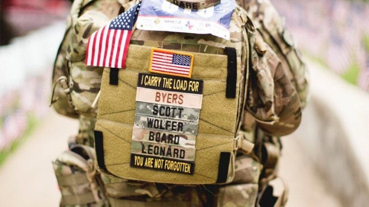 Volunteers 'Carry The Load' for Memorial Day