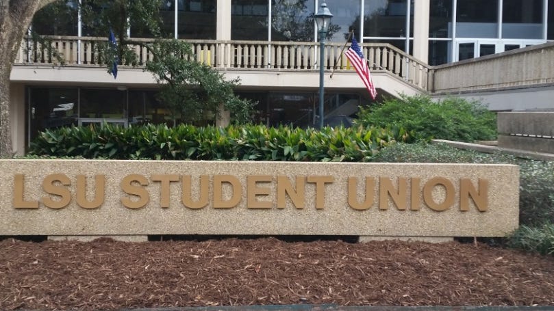 Nearly 80 LSU students face expulsion over university’s vaccine mandate