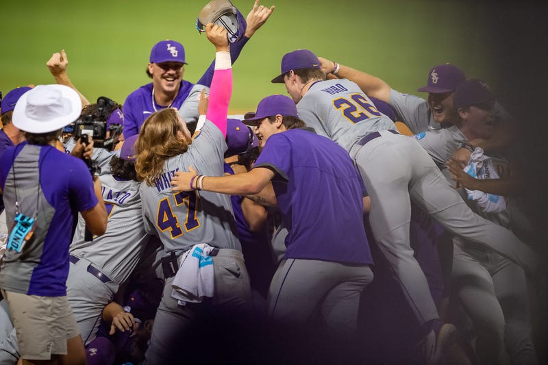LSU Dogpile