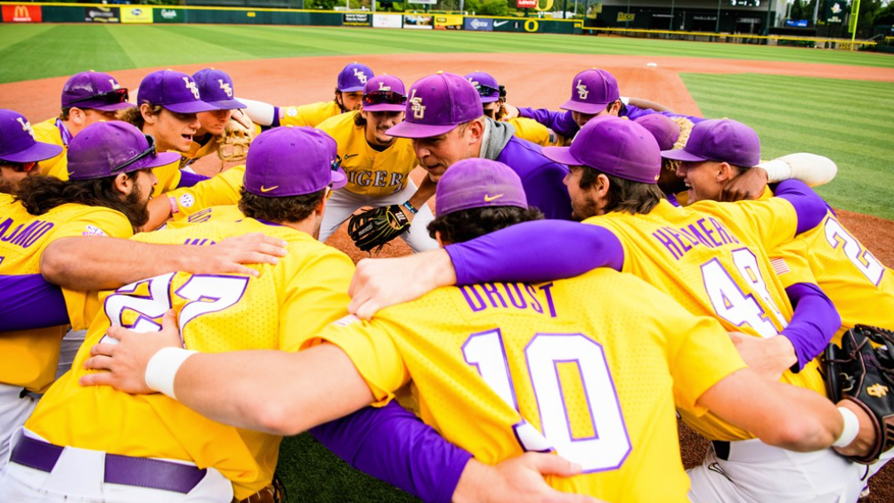 Listen: Is 2023 LSU baseball the best team in program history? One Tigers legend thinks so