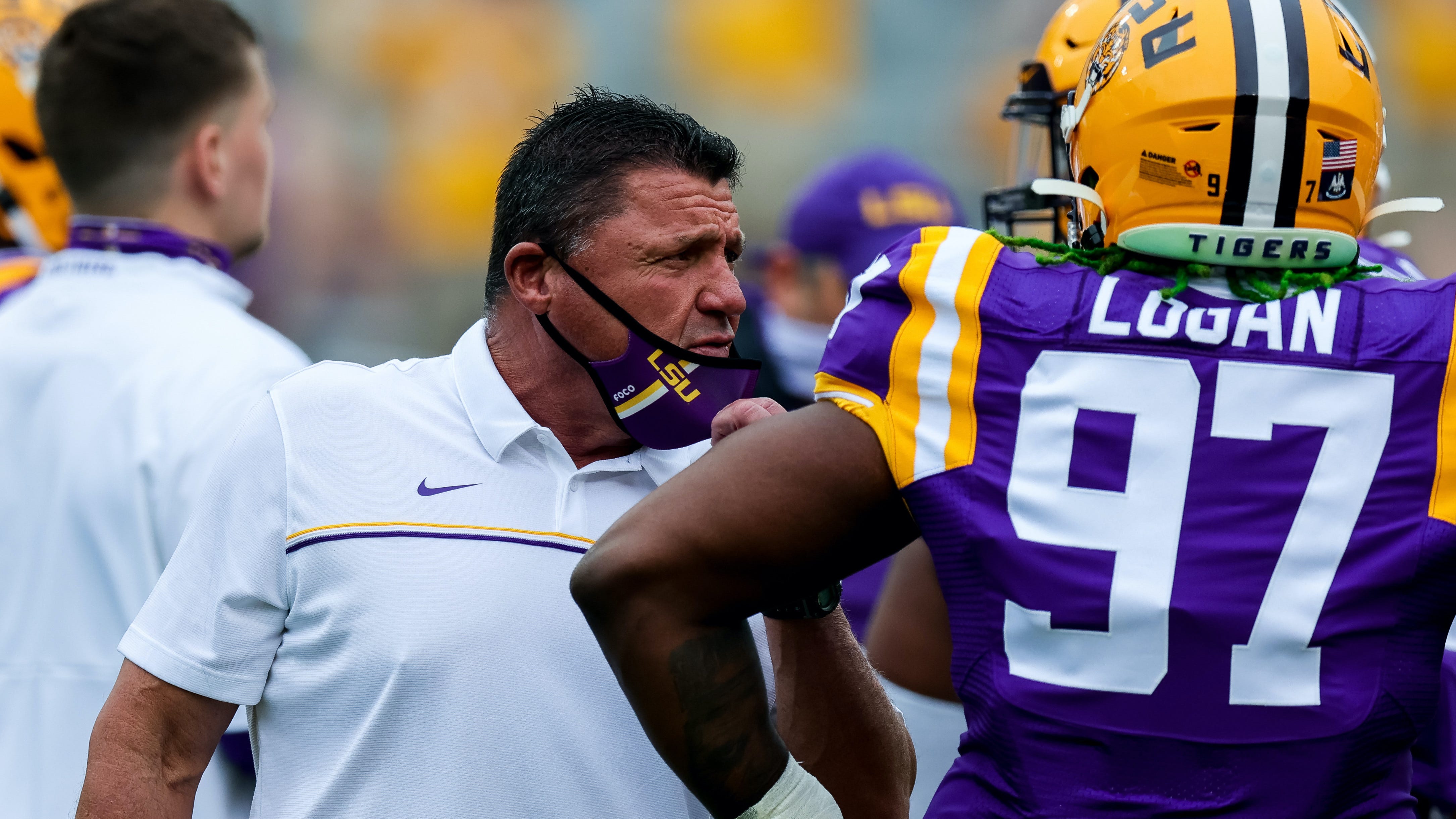 Report: LSU's new OL coach Brad Davis agrees to 3-year deal with Tigers; see details