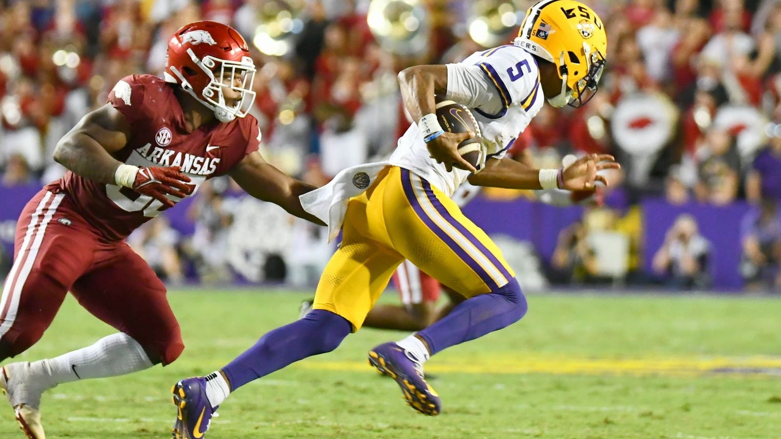 PHOTOS: LSU survives to beat Arkansas 34-31 on last-second field goal