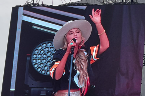 Lainey Wilson performing at Acrisure Stadium