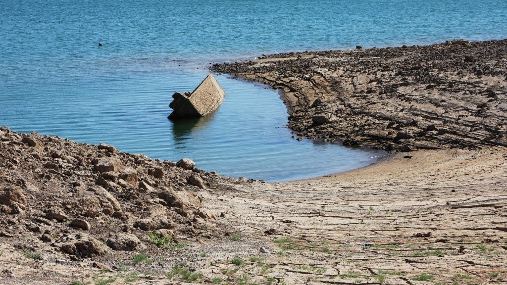 WWII ship surfaces in Lake Mead