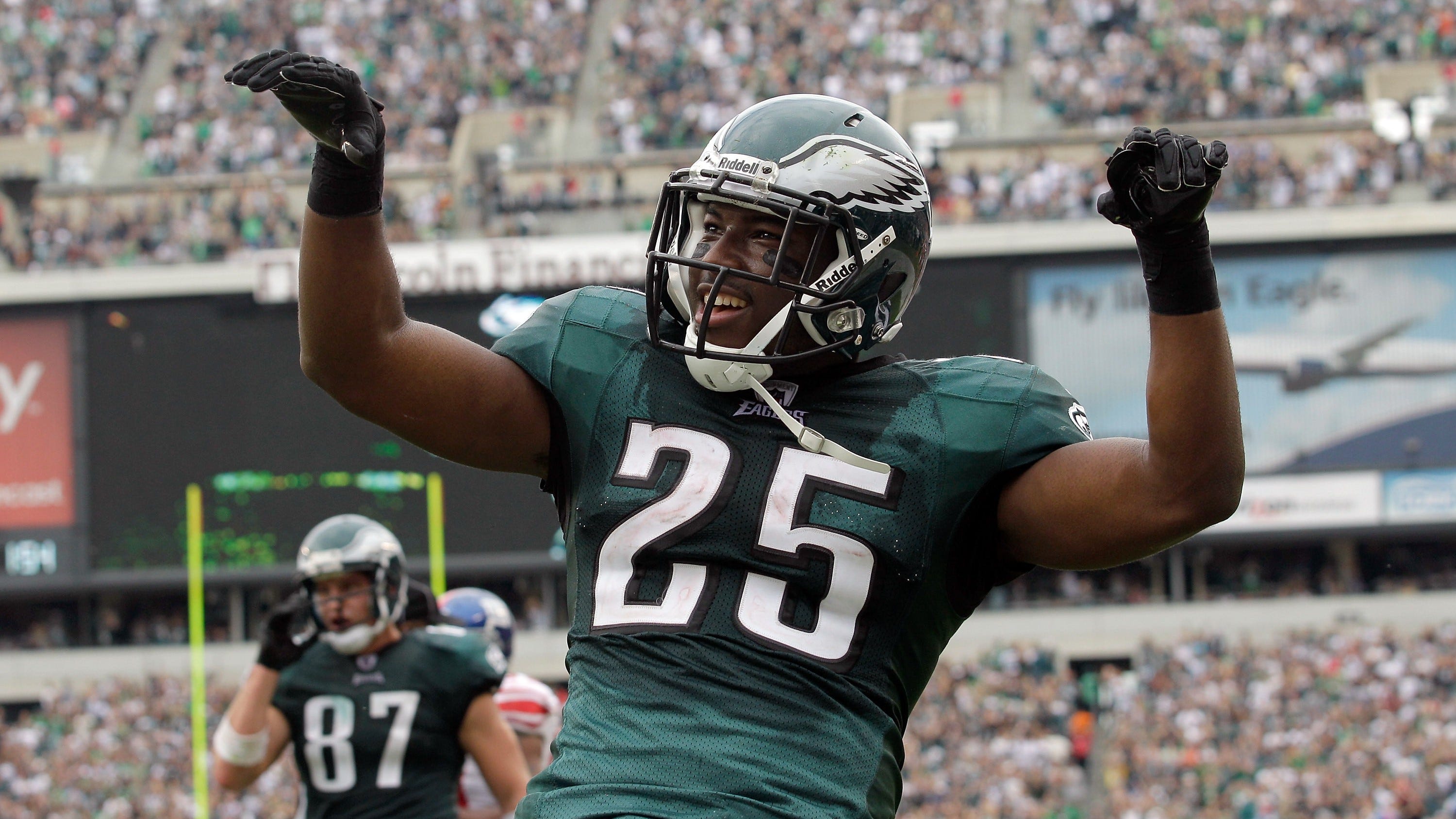LeSean McCoy believes he belongs in Hall of Fame, calls himself ‘best RB of my decade’