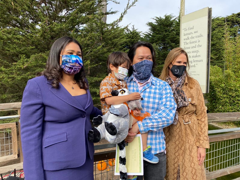 San Francisco city officials gather at the zoo to honor the boy who found Maki, the stolen lemur.