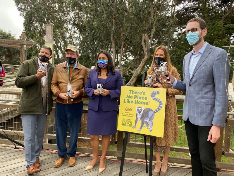 San Francisco city officials gather at the zoo to honor the boy who found Maki, the stolen lemur.