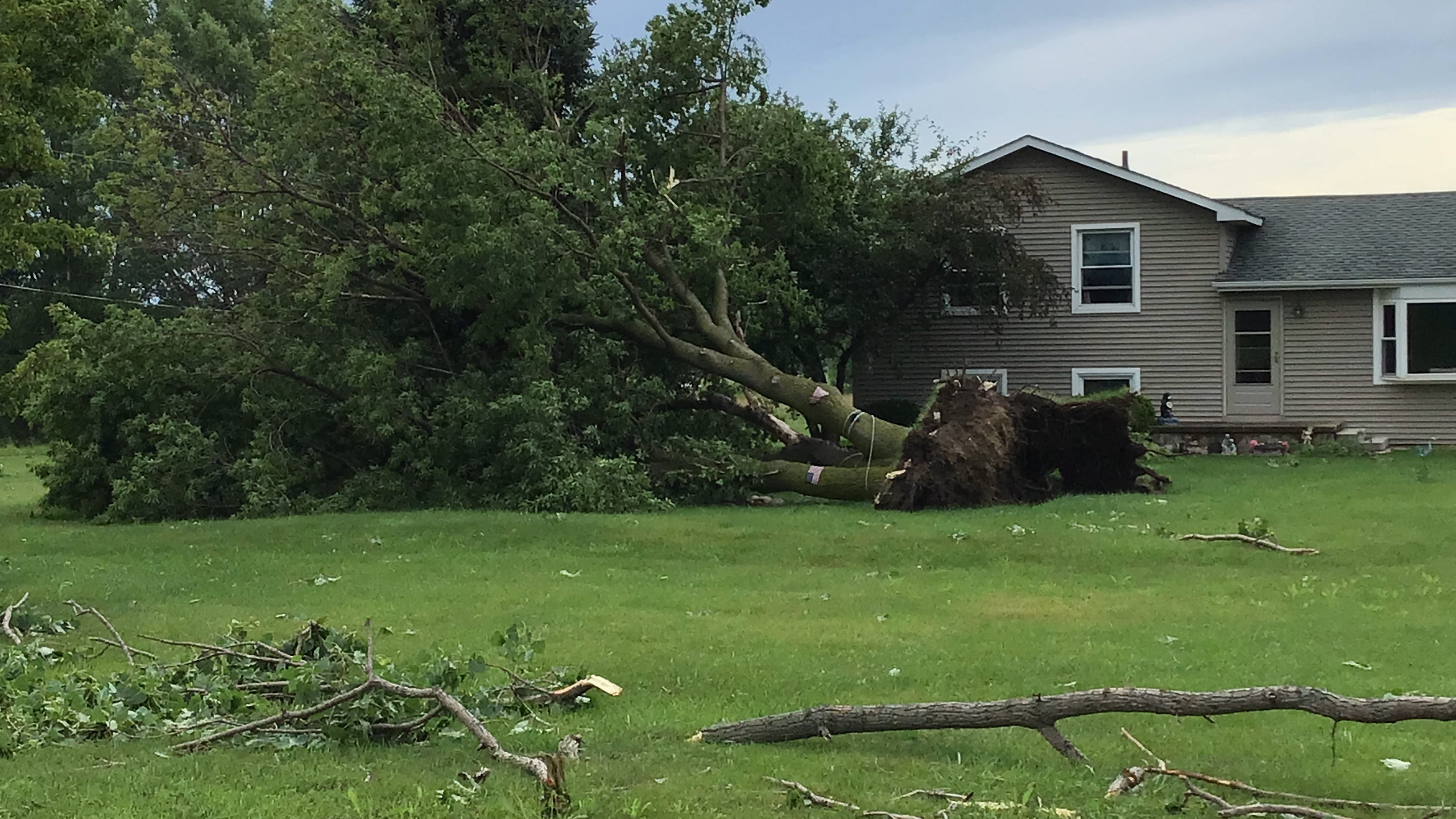 NWS confirms EF-0 twister touched down in Sanilac County as severe weather outbreak once again erupted in SE Michigan