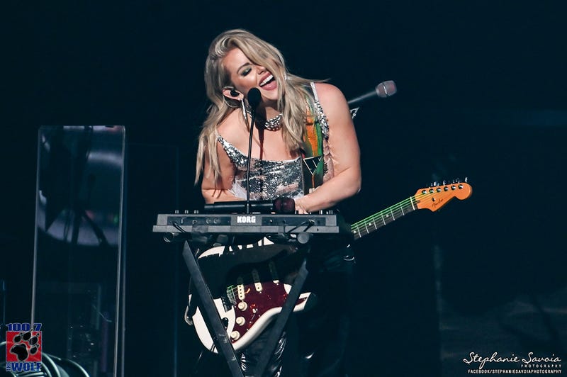 Lindsay Ell at Climate Pledge Arena on April 29th, 2023