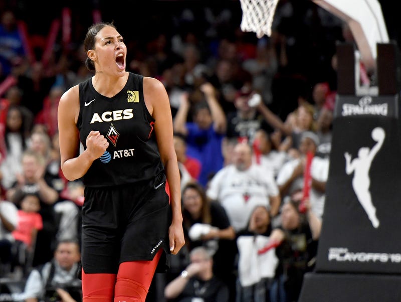 Liz Cambage