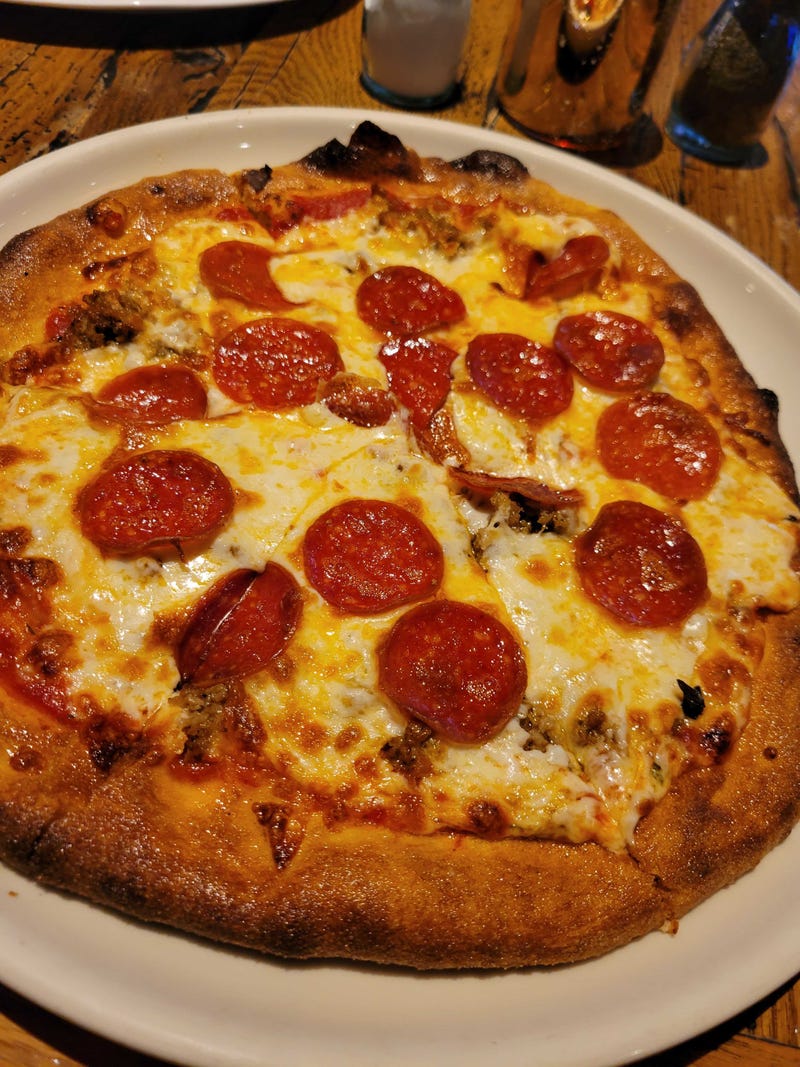 pizza at The Loop