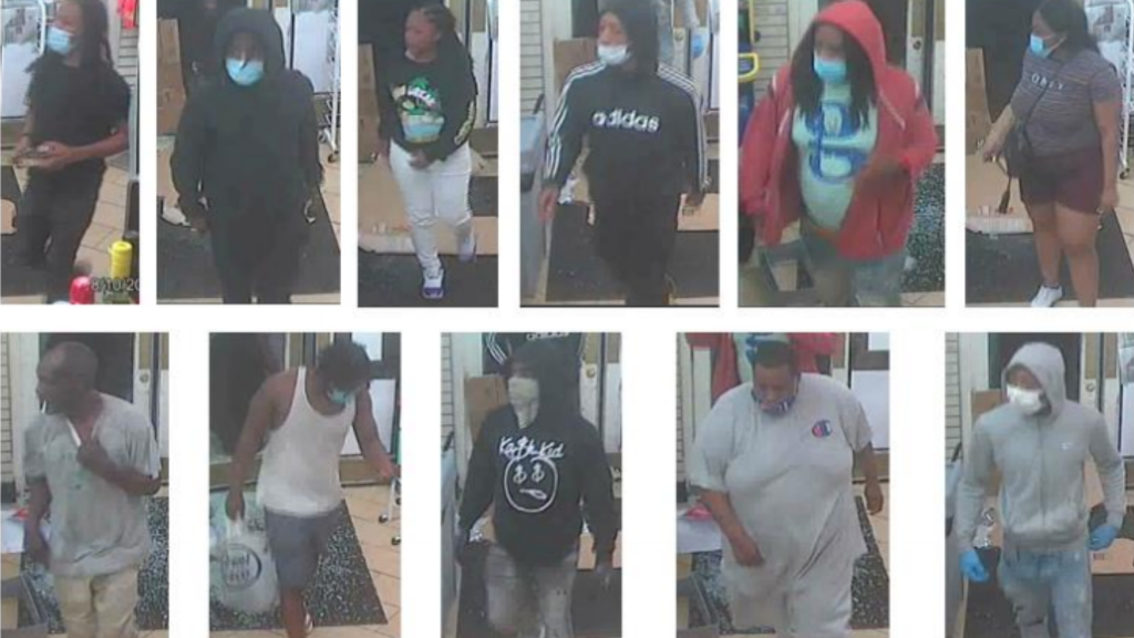 More looting suspects sought in Chicago