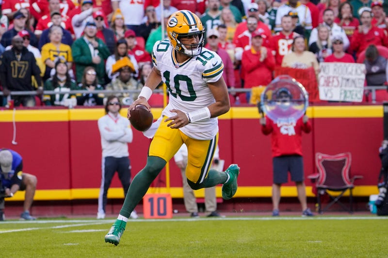 Nov 7, 2021; Kansas City, Missouri, USA; Green Bay Packers quarterback Jordan Love (10) drops back to pass against the Kansas City Chiefs during the first half at GEHA Field at Arrowhead Stadium. Mandatory Credit: Denny Medley-USA TODAY Sports